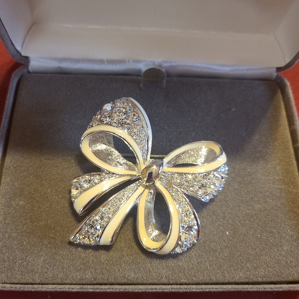 Nolan Miller Silver White Crystal Bow Brooch